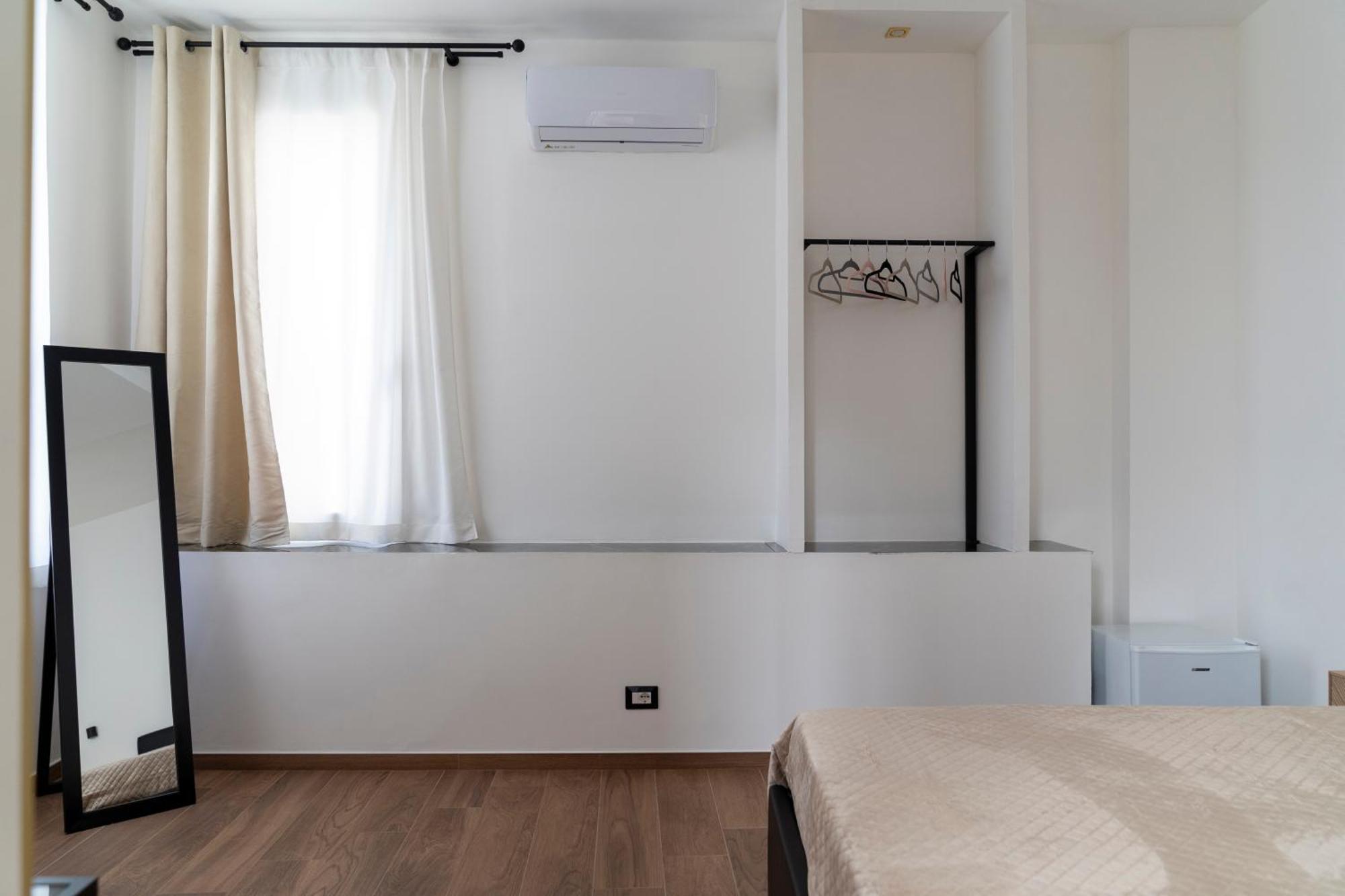 La Corte Guest House Bari Extérieur photo